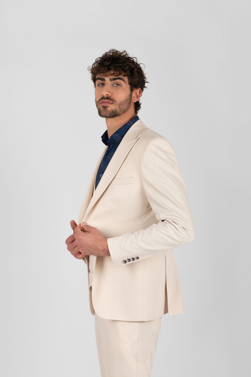  Produto: 229-20 BEIGE, Categoria: Fatos de noivo, Ano: 2023, Marca arax-gazzo